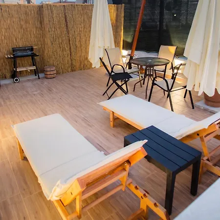 Enjoy 4br & Bbq Terrace At Blloku - Tirana