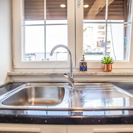 Enjoy 4br & Bbq Terrace At Blloku - Appartement